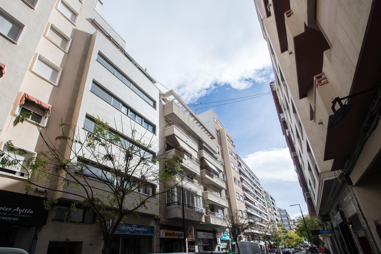Alicante Centro Exterior foto